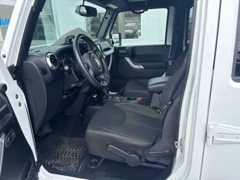 More photos of 2018 Jeep Wrangler JK Unlimited Sahara at MAG Auto - Munsterman Automotive Group, MO