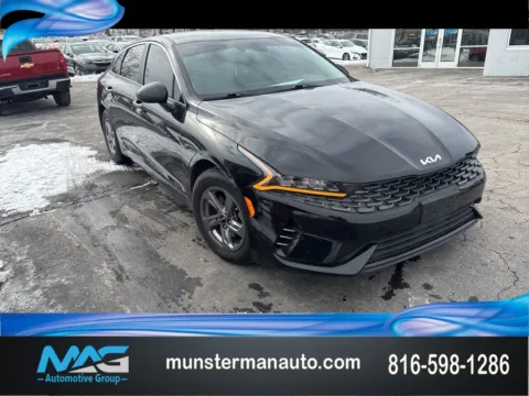 Black 2023 Kia K5 LXS for sale in Blue Springs, MO