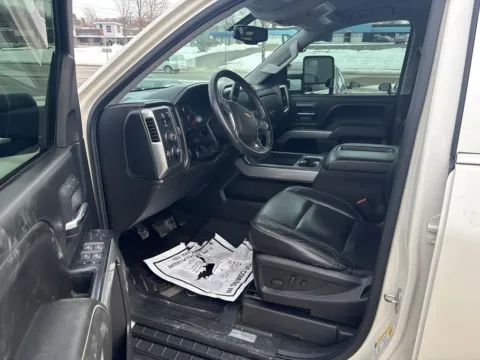 More photos of 2015 Chevrolet Silverado 1500 LTZ at MAG Auto - Munsterman Automotive Group, MO