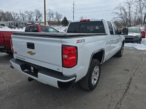More photos of 2017 Chevrolet Silverado 1500 LT at MAG Auto - Munsterman Automotive Group, MO