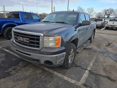 Photos of 2011 GMC Sierra 1500 SLE for sale in Blue Springs, MO at MAG Auto - Munsterman Automotive Group