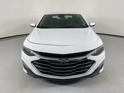 Photos of 2023 Chevrolet Malibu LT for sale in Blue Springs, MO at MAG Auto - Munsterman Automotive Group