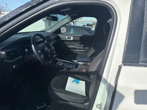 More photos of 2020 Ford Explorer XLT at MAG Auto - Munsterman Automotive Group, MO