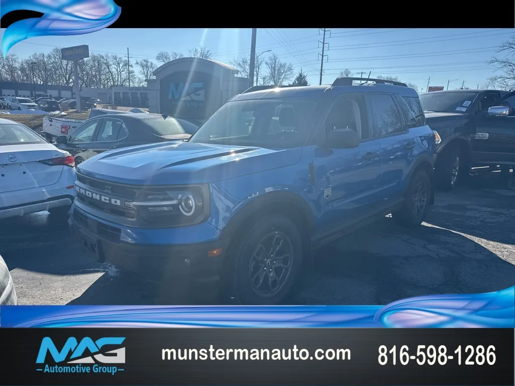 Blue 2022 Ford Bronco Sport Big Bend for sale in Blue Springs, MO
