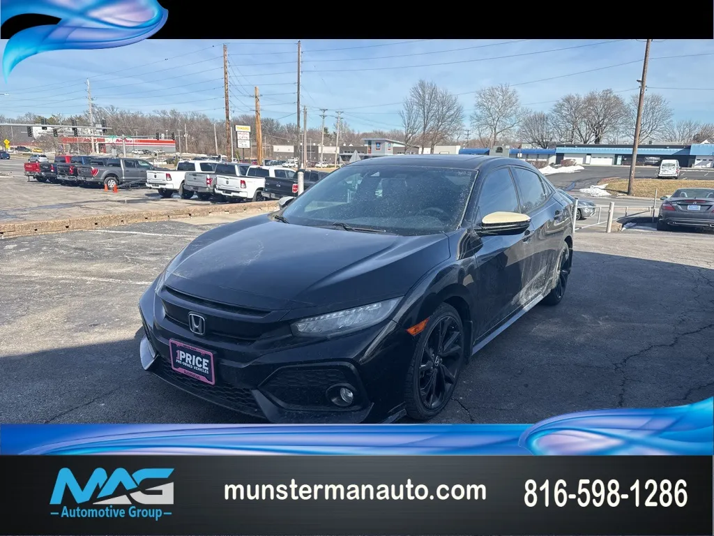 Beige 2018 Honda Civic Sport Touring for sale in Blue Springs, MO