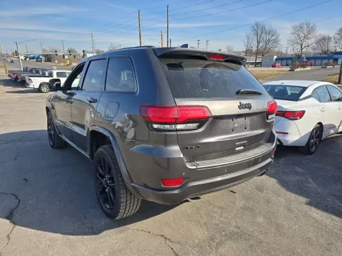 Another view of 2019 Jeep Grand Cherokee Altitude for sale in Blue Springs, MO at MAG Auto - Munsterman Automotive Group