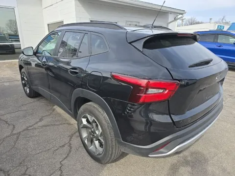 Another view of 2025 Chevrolet Trax LT for sale in Blue Springs, MO at MAG Auto - Munsterman Automotive Group