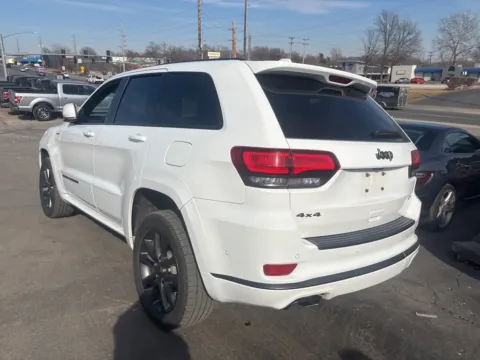 Another view of 2018 Jeep Grand Cherokee High Altitude for sale in Blue Springs, MO at MAG Auto - Munsterman Automotive Group