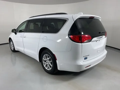 More photos of 2020 Chrysler Voyager LXI at MAG Auto - Munsterman Automotive Group, MO