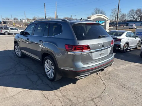 Another view of 2021 Volkswagen Atlas SEL for sale in Blue Springs, MO at MAG Auto - Munsterman Automotive Group