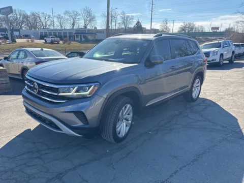 Photos of 2021 Volkswagen Atlas SEL for sale in Blue Springs, MO at MAG Auto - Munsterman Automotive Group