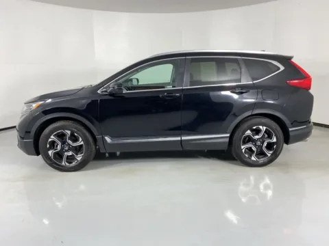More photos of 2019 Honda CR-V Touring at MAG Auto - Munsterman Automotive Group, MO