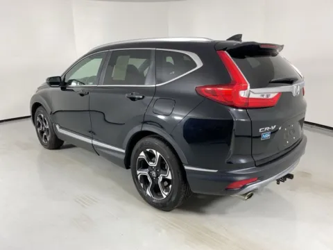 More photos of 2019 Honda CR-V Touring at MAG Auto - Munsterman Automotive Group, MO