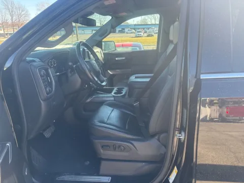 More photos of 2019 Chevrolet Silverado 1500 LTZ at MAG Auto - Munsterman Automotive Group, MO