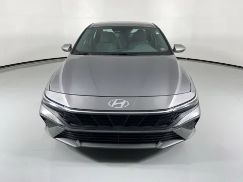 Photos of 2024 Hyundai Elantra SEL for sale in Blue Springs, MO at MAG Auto - Munsterman Automotive Group