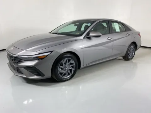 Another view of 2024 Hyundai Elantra SEL for sale in Blue Springs, MO at MAG Auto - Munsterman Automotive Group