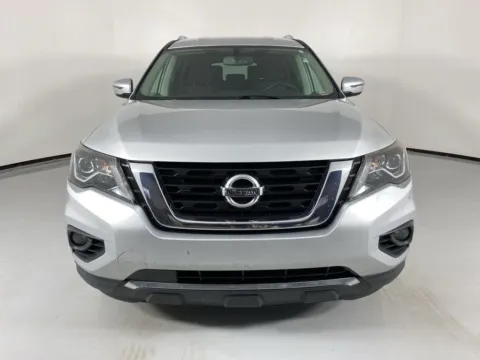 Photos of 2020 Nissan Pathfinder SV for sale in Blue Springs, MO at MAG Auto - Munsterman Automotive Group