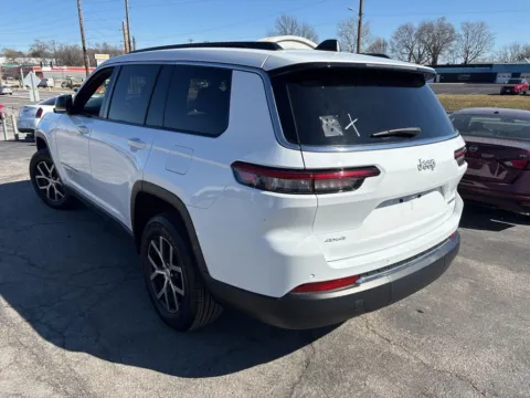 Another view of 2024 Jeep Grand Cherokee L Limited for sale in Blue Springs, MO at MAG Auto - Munsterman Automotive Group