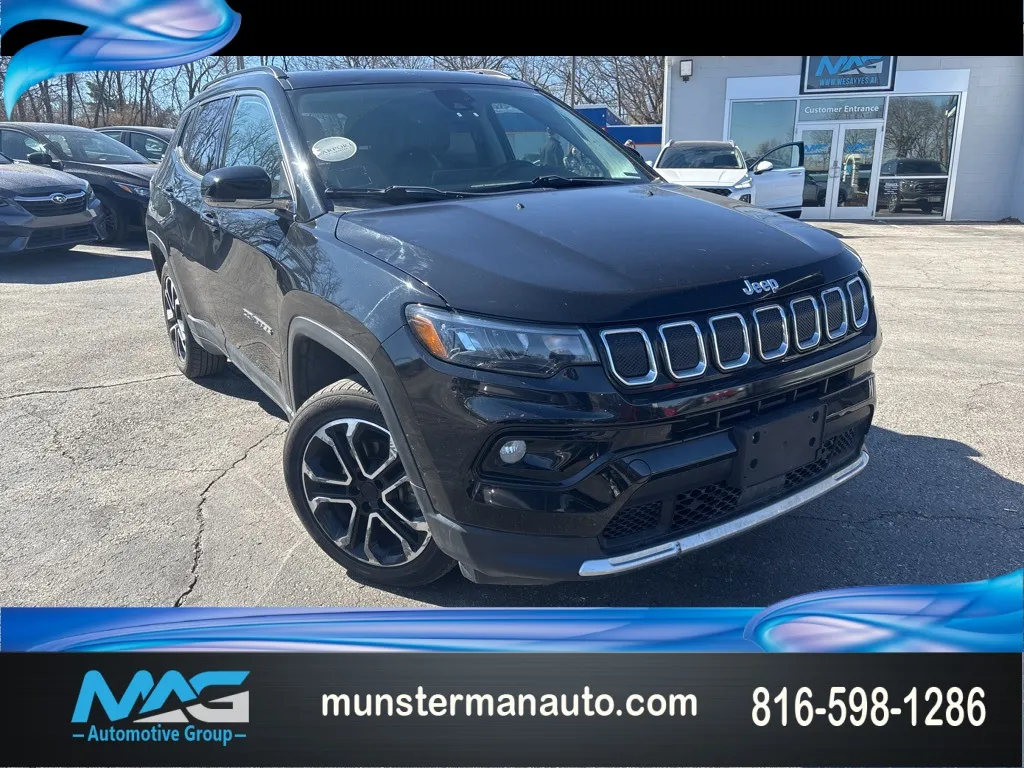 Black 2022 Jeep Compass Limited for sale in Blue Springs, MO