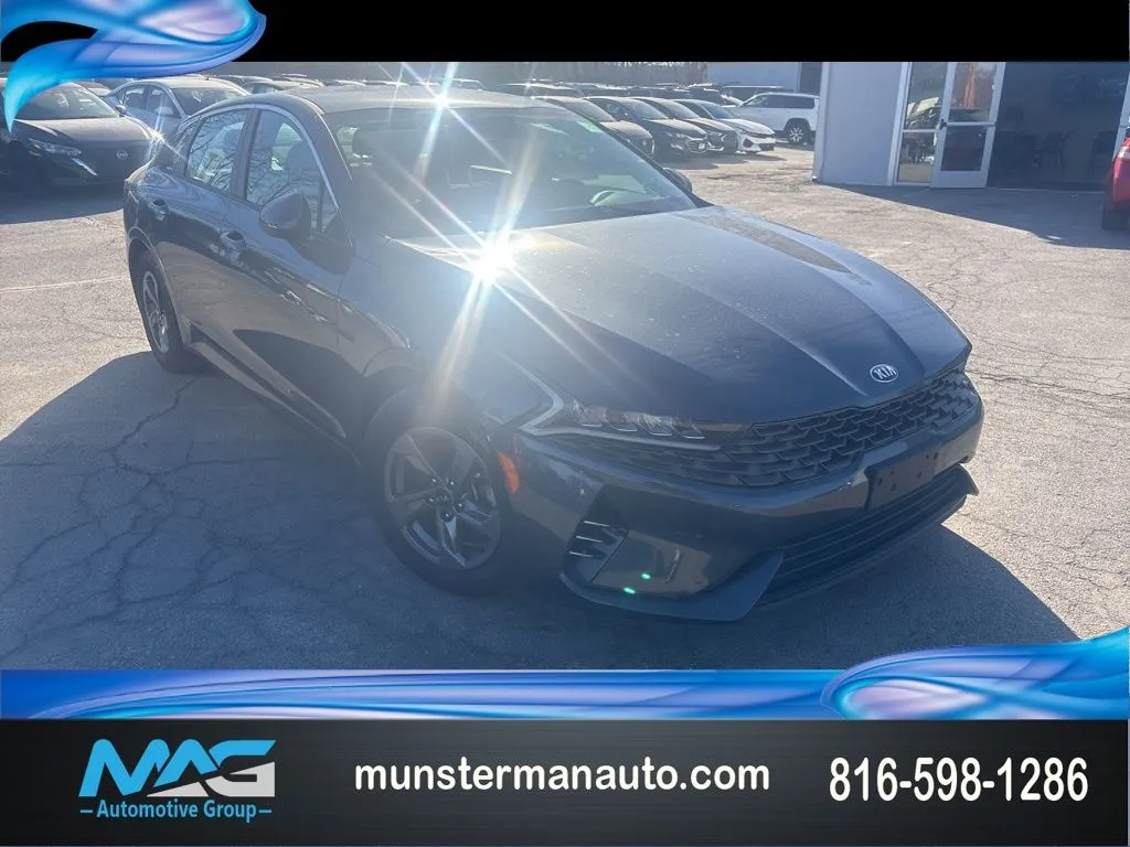 Gray 2021 Kia K5 LXS for sale in Blue Springs, MO