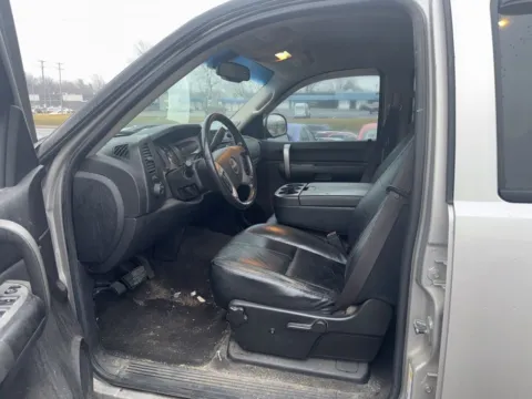 More photos of 2007 GMC Sierra 1500 SLE1 at MAG Auto - Munsterman Automotive Group, MO