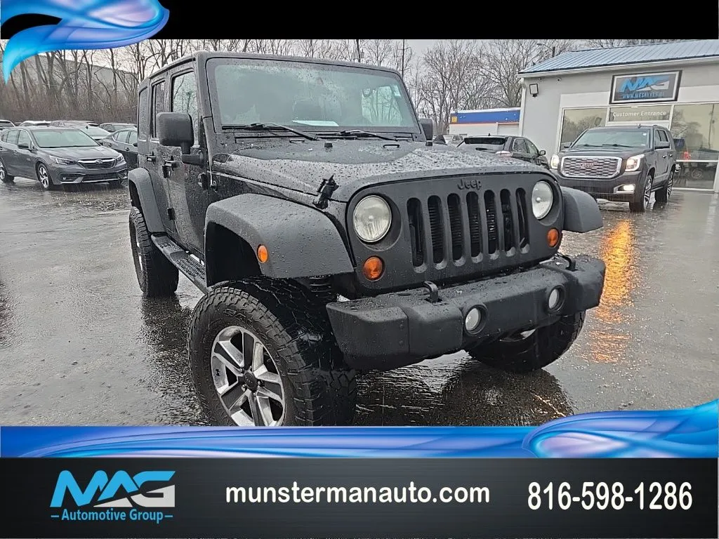 Black 2013 Jeep Wrangler Unlimited Sport for sale in Blue Springs, MO