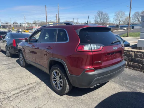 Another view of 2021 Jeep Cherokee Latitude Lux for sale in Blue Springs, MO at MAG Auto - Munsterman Automotive Group