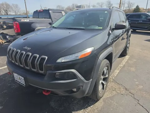 Photos of 2014 Jeep Cherokee Trailhawk for sale in Blue Springs, MO at MAG Auto - Munsterman Automotive Group