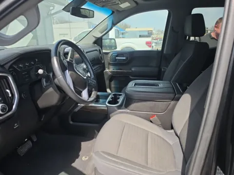 More photos of 2019 GMC Sierra 1500 Elevation at MAG Auto - Munsterman Automotive Group, MO