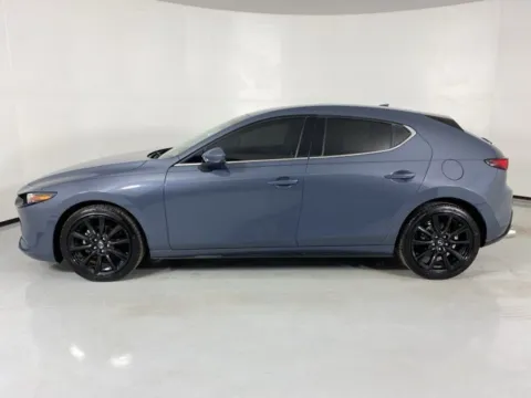 More photos of 2022 Mazda Mazda3 Premium at MAG Auto - Munsterman Automotive Group, MO