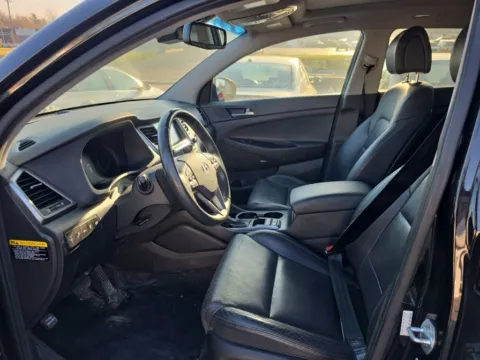 More photos of 2018 Hyundai Tucson Limited at MAG Auto - Munsterman Automotive Group, MO