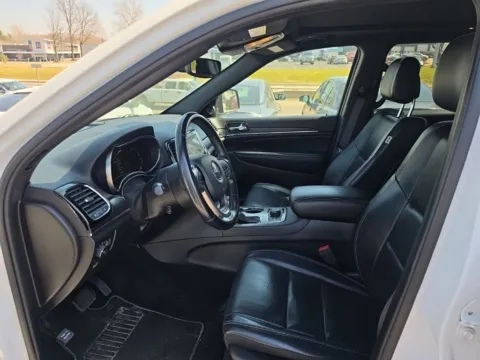 More photos of 2021 Jeep Grand Cherokee 80th Anniversary Edition at MAG Auto - Munsterman Automotive Group, MO