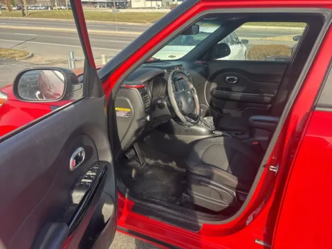 More photos of 2019 Kia Soul Plus at MAG Auto - Munsterman Automotive Group, MO