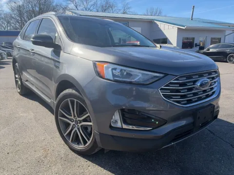Photos of 2021 Ford Edge Titanium for sale in Blue Springs, MO at MAG Auto - Munsterman Automotive Group