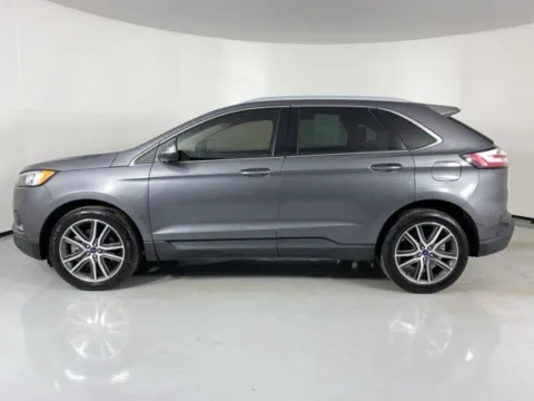 More photos of 2021 Ford Edge Titanium at MAG Auto - Munsterman Automotive Group, MO