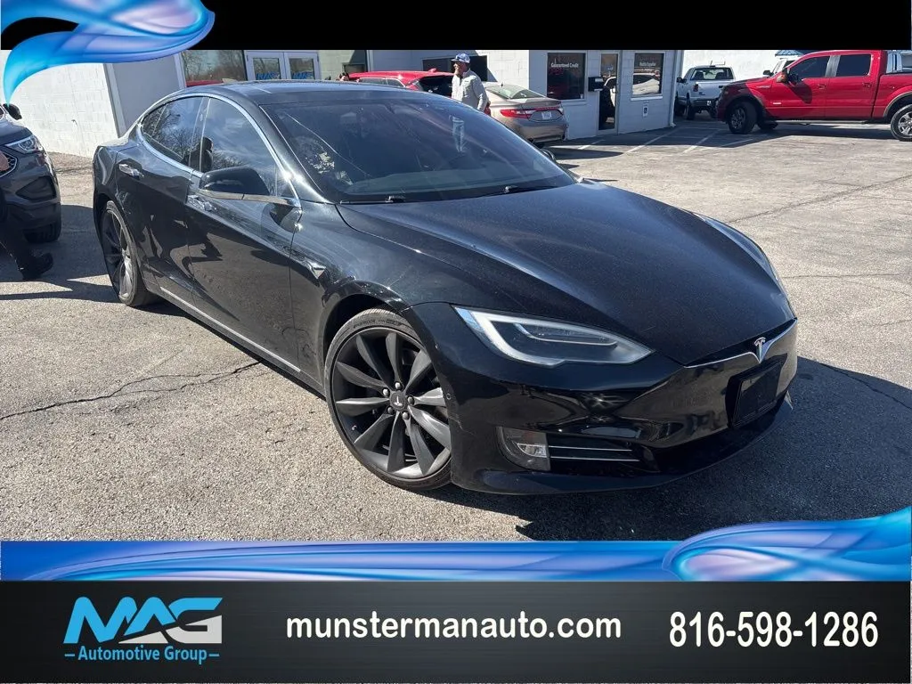 Blue 2017 Tesla Model S 60 for sale in Blue Springs, MO