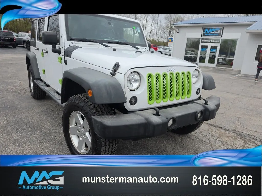 White 2015 Jeep Wrangler Unlimited Sport for sale in Blue Springs, MO