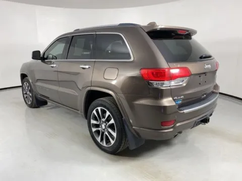 More photos of 2017 Jeep Grand Cherokee Overland at MAG Auto - Munsterman Automotive Group, MO