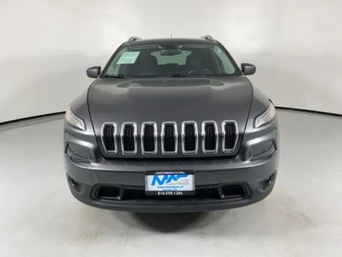 Photos of 2014 Jeep Cherokee Latitude for sale in Blue Springs, MO at MAG Auto - Munsterman Automotive Group