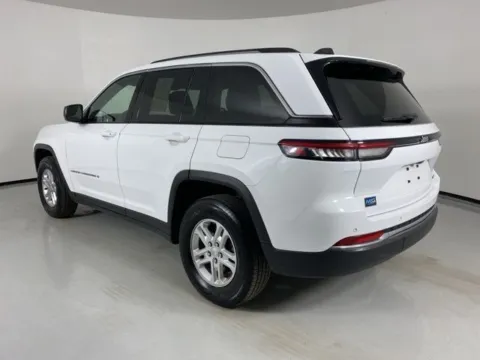 More photos of 2024 Jeep Grand Cherokee Laredo at MAG Auto - Munsterman Automotive Group, MO