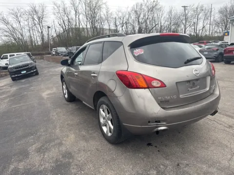 More photos of 2010 Nissan Murano SL at MAG Auto - Munsterman Automotive Group, MO