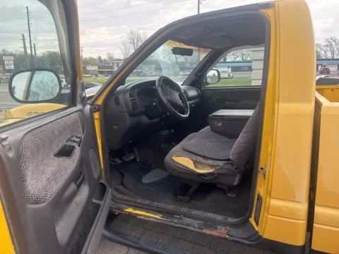 More photos of 1999 Dodge Ram 1500 Laramie SLT at MAG Auto - Munsterman Automotive Group, MO