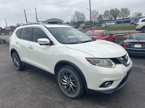 Photos of 2015 Nissan Rogue SL for sale in Blue Springs, MO at MAG Auto - Munsterman Automotive Group