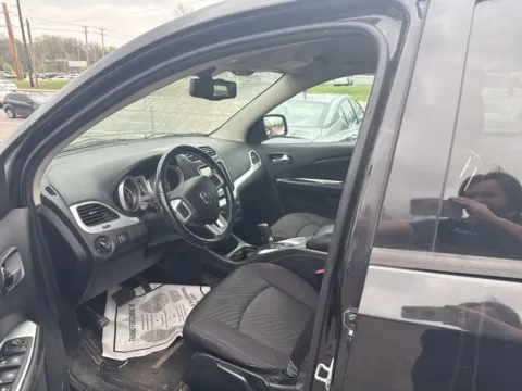 More photos of 2013 Dodge Journey SXT at MAG Auto - Munsterman Automotive Group, MO