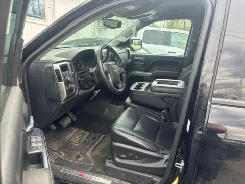 More photos of 2015 Chevrolet Silverado 1500 LT at MAG Auto - Munsterman Automotive Group, MO