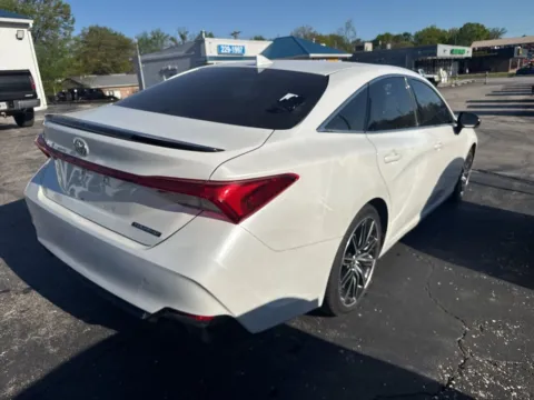 More photos of 2019 Toyota Avalon Touring at MAG Auto - Munsterman Automotive Group, MO