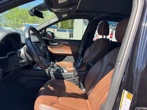 More photos of 2017 Audi Q7 3.0T Premium Plus at MAG Auto - Munsterman Automotive Group, MO