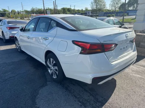 Another view of 2020 Nissan Altima 2.5 S for sale in Blue Springs, MO at MAG Auto - Munsterman Automotive Group