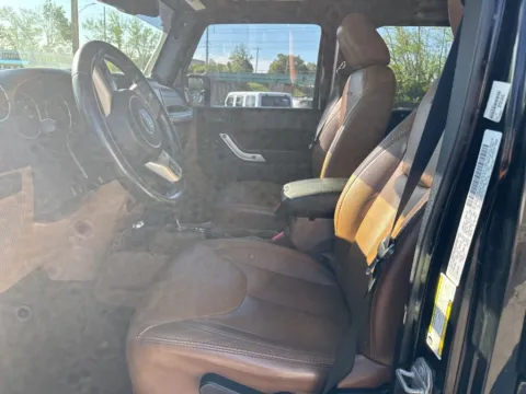 More photos of 2014 Jeep Wrangler Unlimited Rubicon at MAG Auto - Munsterman Automotive Group, MO