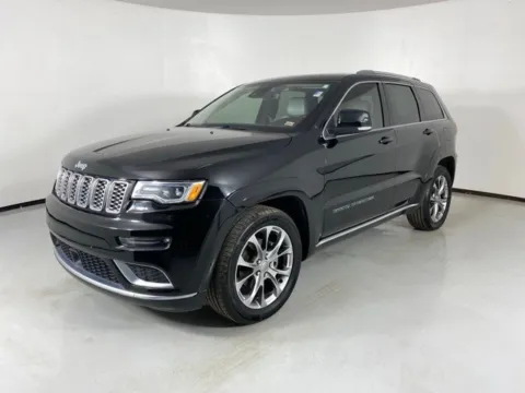 Another view of 2019 Jeep Grand Cherokee Summit for sale in Blue Springs, MO at MAG Auto - Munsterman Automotive Group